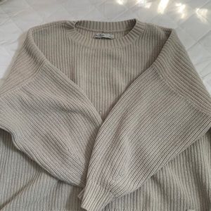 Beige Hollister Crew neck sweater